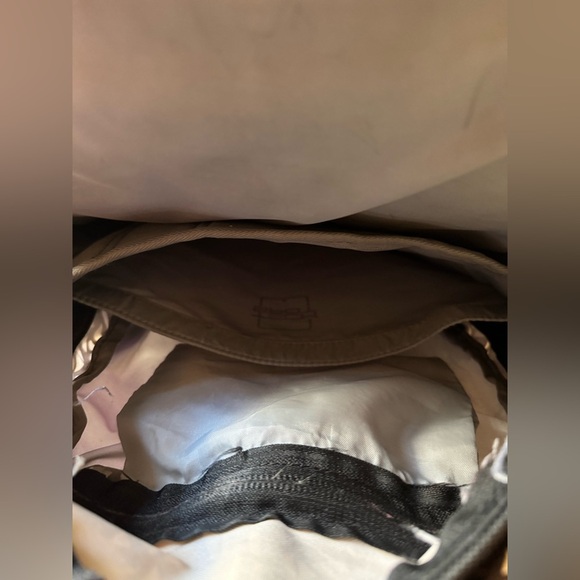 High Sierra Swerve Laptop Backpack, Geo Weave/Black, 19 x 13 x 7.75-Inch - Picture 11 of 16